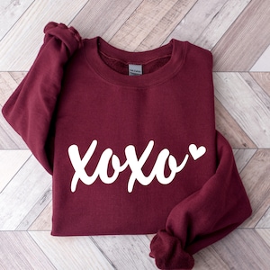 XOXO Sweatshirt, Women&#39;s Valentine Sweatshirt,  Valentine Hoodie, Heart Sweatshirt, Valentines Day Gift