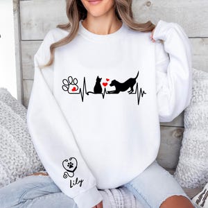 Custom Vet Tech Sweatshirt, Vet Tech Hoodie, Personalized Vet Nurse Gift, Veterinarian Hoodie, Animal Doctor Hoodie, Gift For Veterinarian
