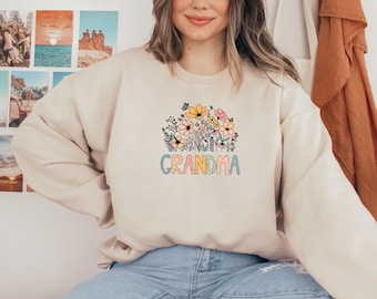 Wildflower Grandma Sweatshirt, Happy Mothers Day Shirt, Flowered Grandma Hoodie, Grandma Sweatshirt, Mothers Day Sweater, Gift For Grandma