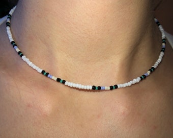Colliers d'inspiration occidentale, collier de perles de rocaille, idées cadeaux, tour de cou perlé, collier de perles minimaliste