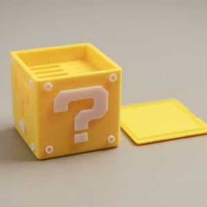 Mario Frage-Block-Schalter Mario SD-Karten-Hülle - Bewahren Sie Ihre SD- oder Spiel-Karten in dieser coolen Box auf! 3D gedruckt, Farbauswahl verfügbar!