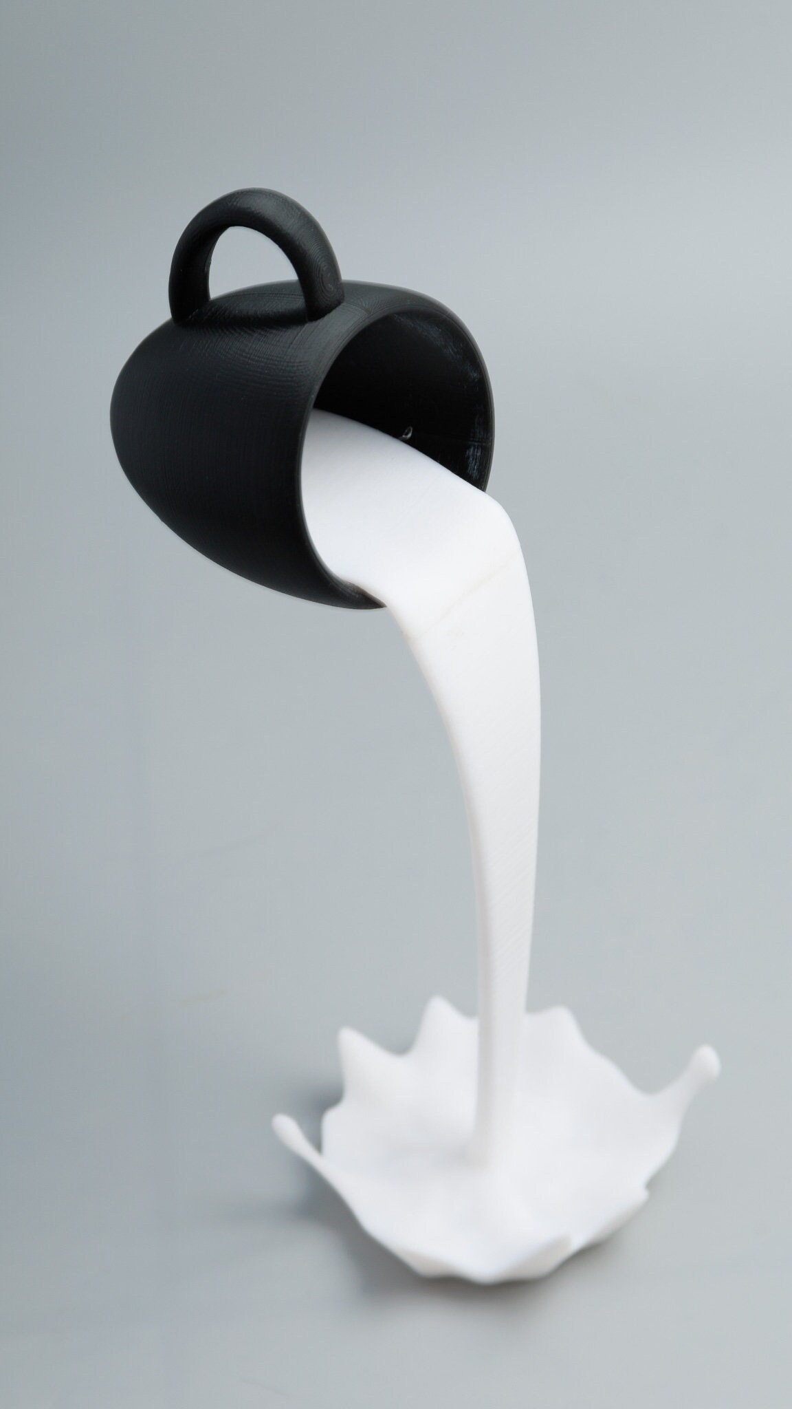 3D Printed Coffee Spill Sculpture: Home Decor