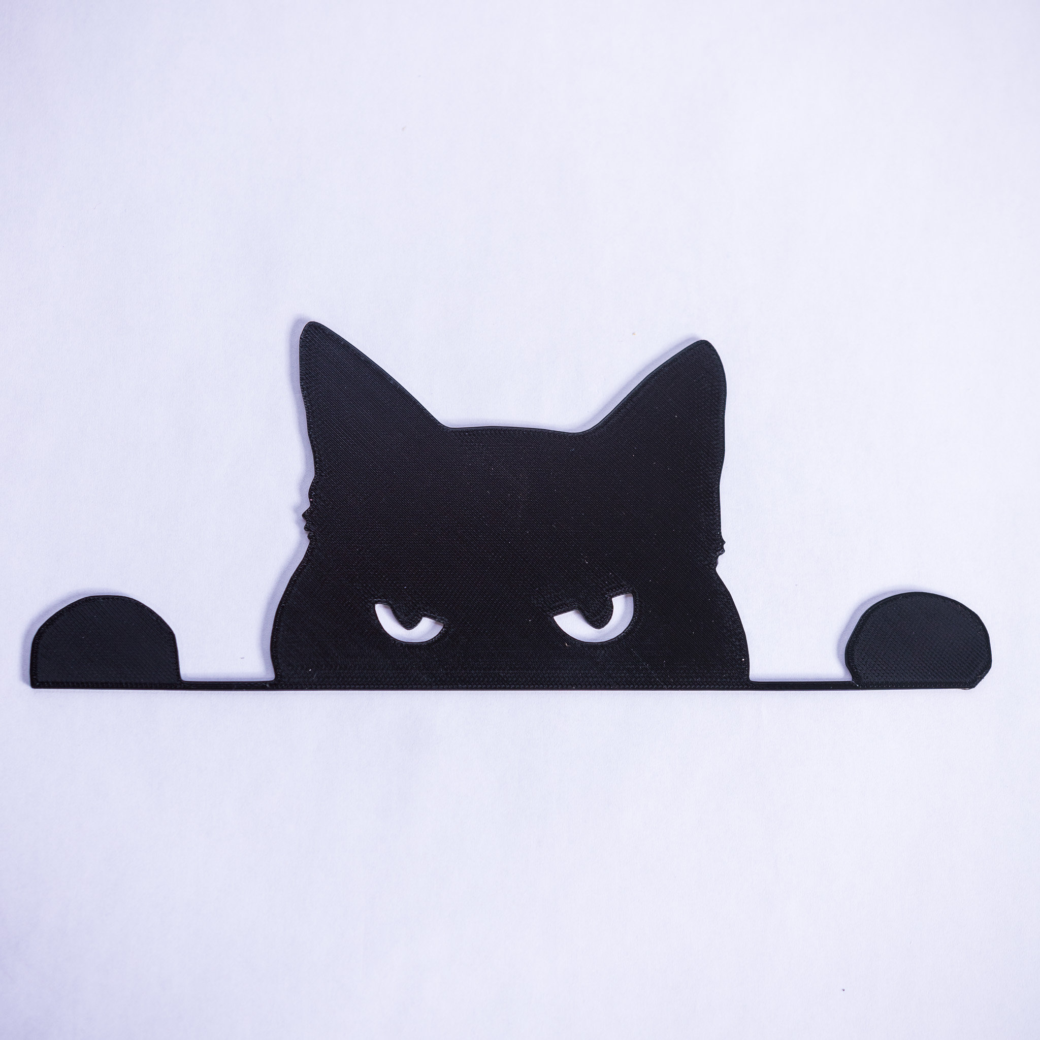 3D Printed Peeping Cat Display: Door or Window Decor