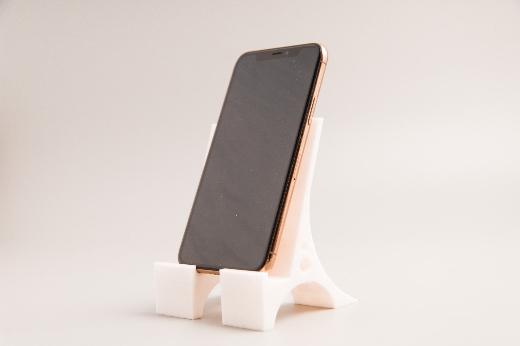 3D Printed Phone Holder: Hands-Free Video Call Stand