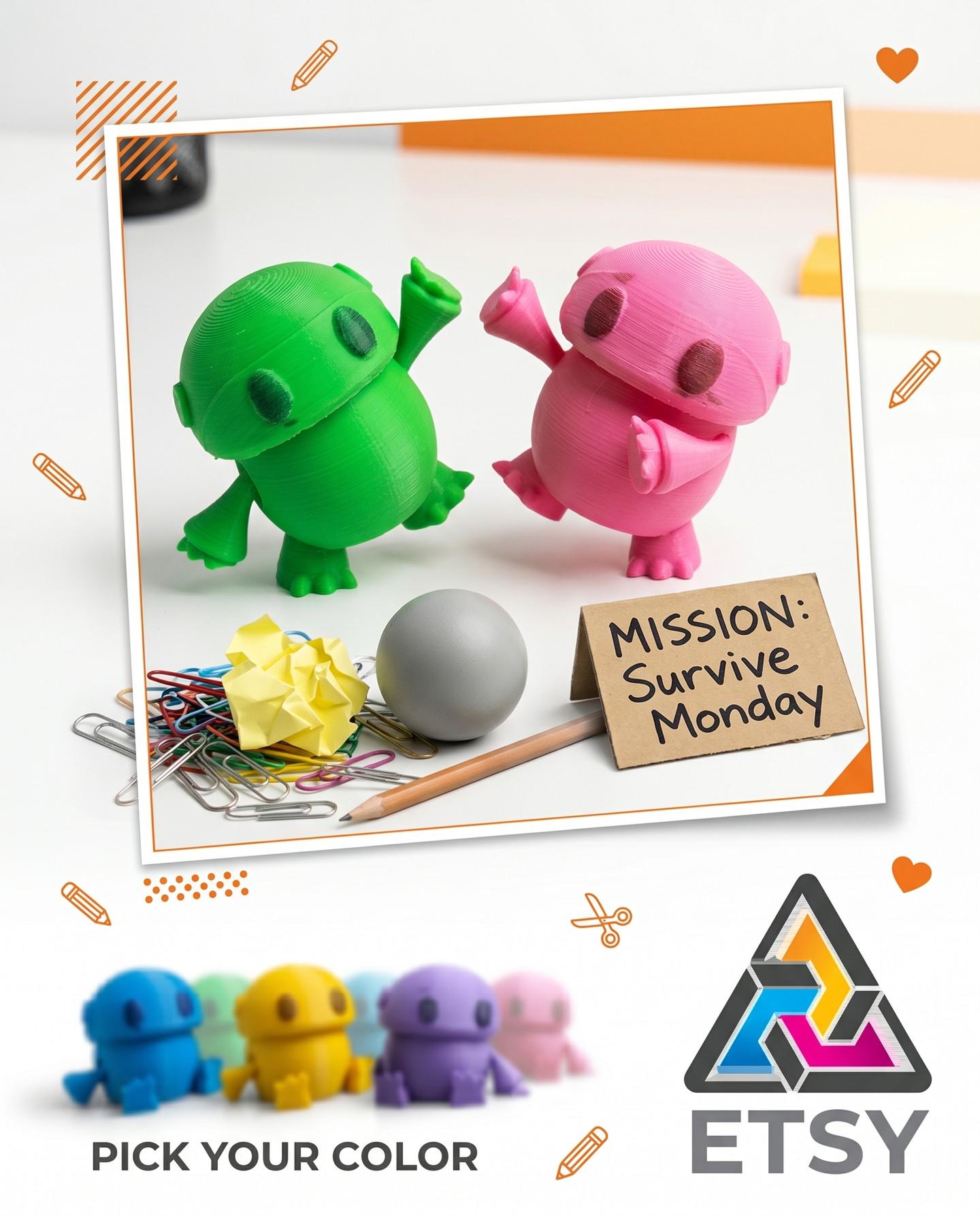 3D Printed Alien Figures - Display them in any pose you like - Any color