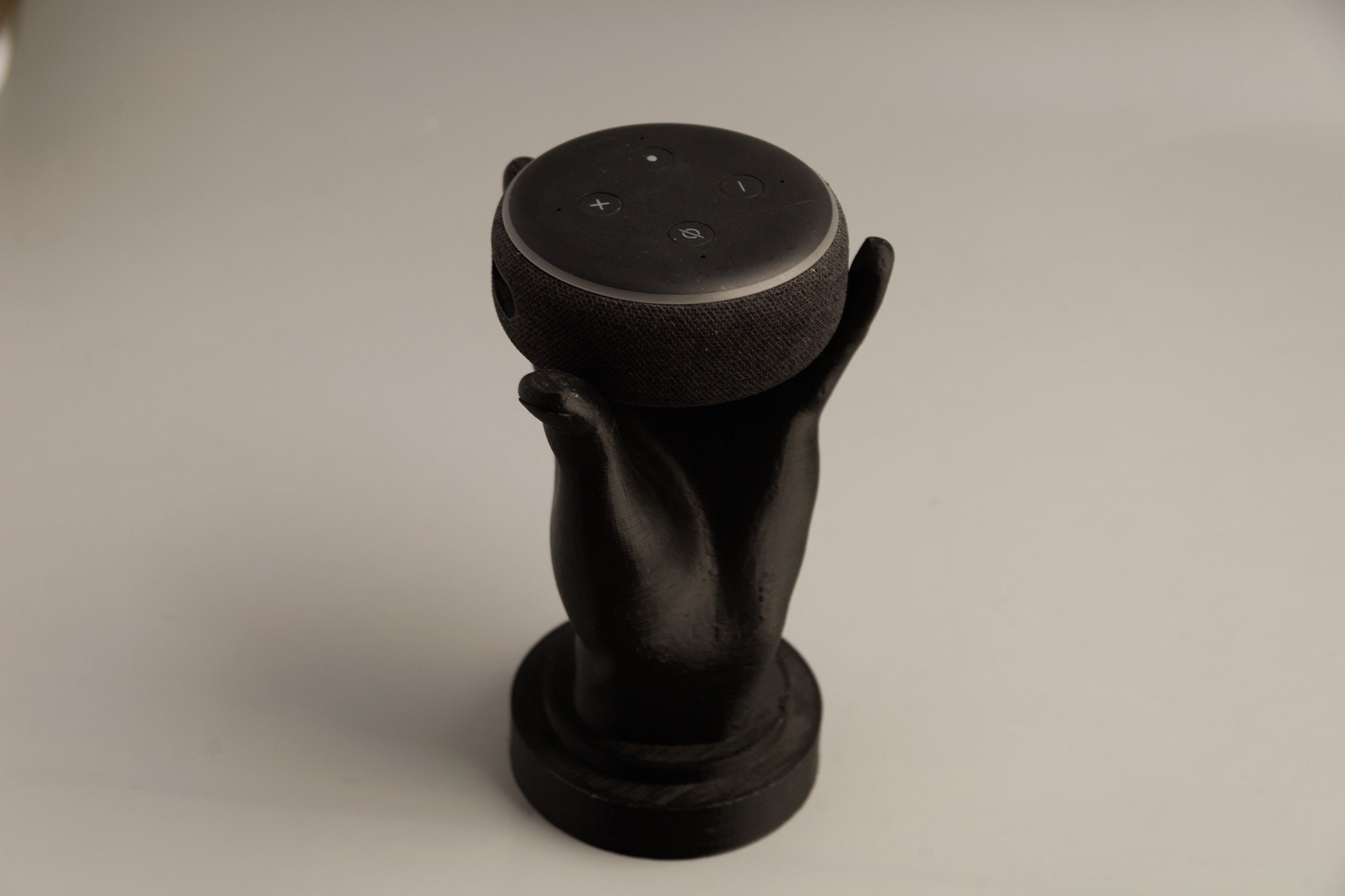 Hand-Shaped Echo Dot Stand: 3D Printed Alexa Holder