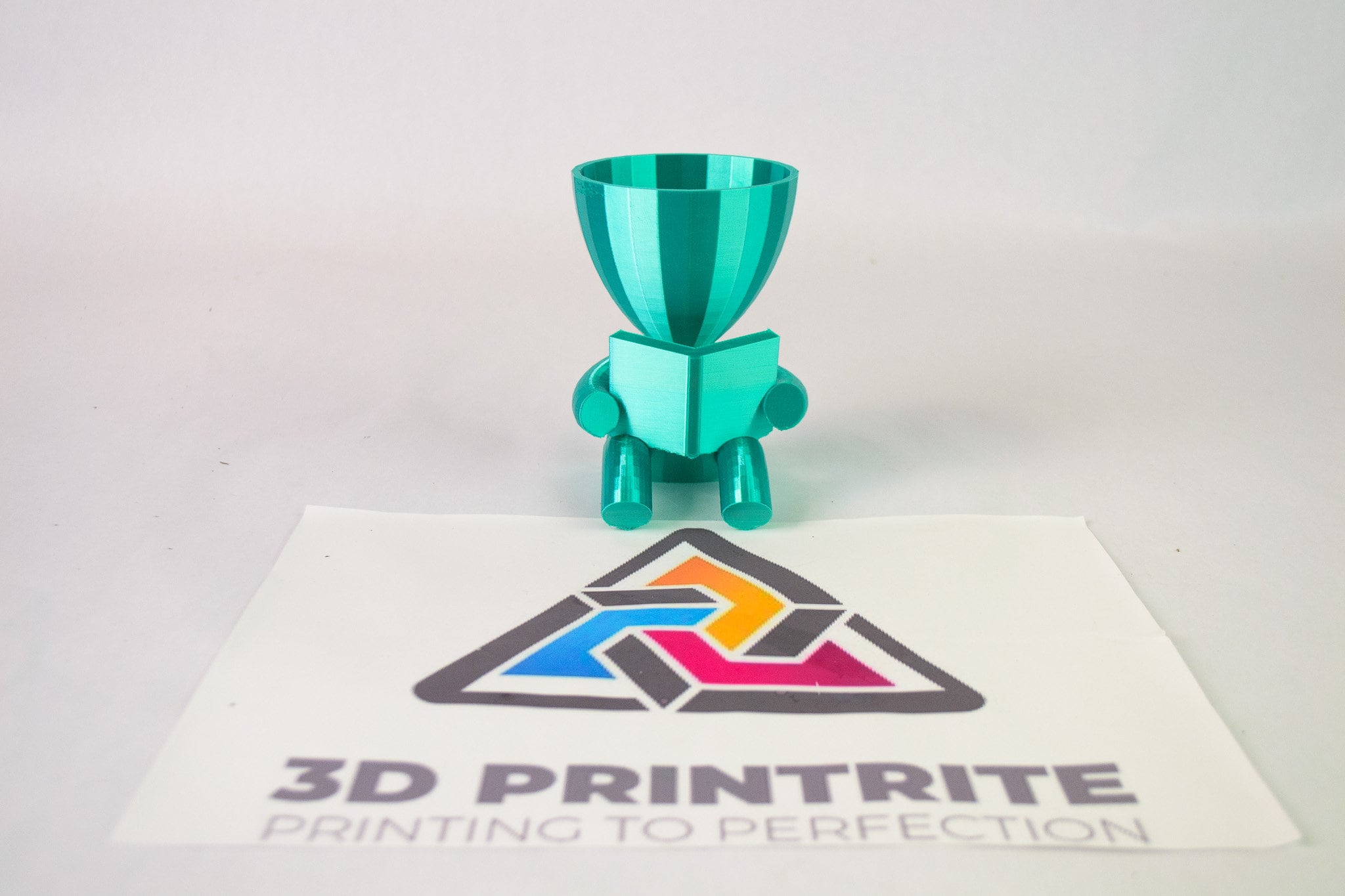 3D Printed Reading Man Planter – Unique Desk Decor