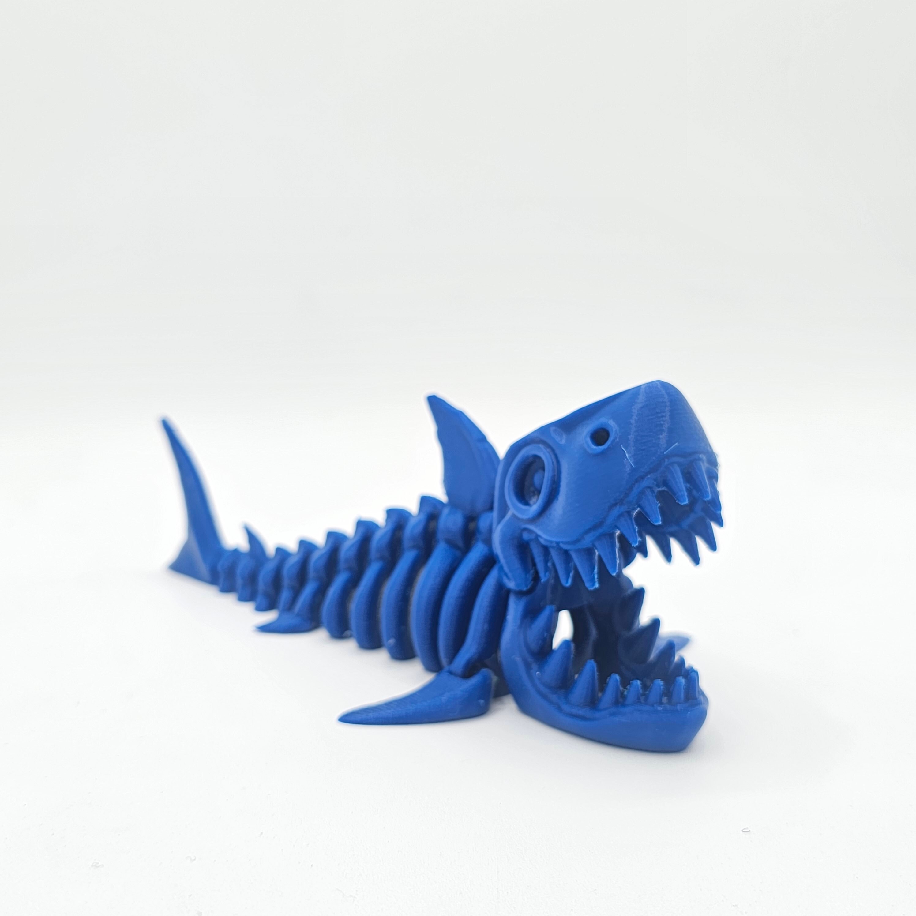 3D Printed Skeleton Shark Fidget Toy - Articulated PLA Plastic