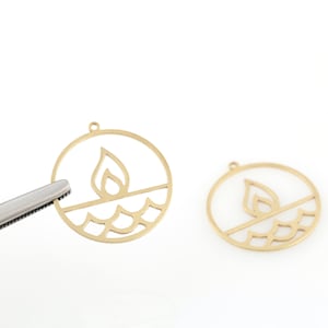 2 Pcs Raw Brass Fire Charm, Brass Findings, Round Flame Jewelry, Water and Fire Pendant, Flame Jewelry, Jewelry Supplies, 29x31mm, SH-523