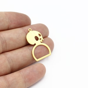 24k Gold Plated Skull Pendant, Skull Charms, Spooky Charms, Gold Plated Halloween Jewelry, Skull Earrings, Gold Findings, 18x30mm, SH-2262