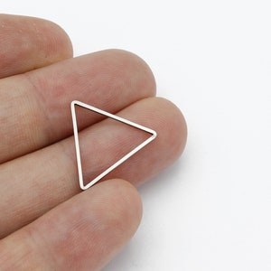 10 pcs Stainless Steel Triangle Connector, Triangle Ring Charms, Blank Triangle Pendant, Geometric Connector, Jewelry Making, SH-2336