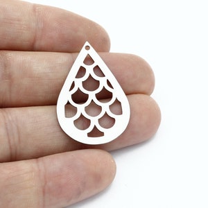 2 Pcs Stainless Steel Drop Pendant, Drop Earring, Tear Drop Charm, Geometric Earrings, Steel Findings, Necklace Pendant, 23x34mm, SH-2964