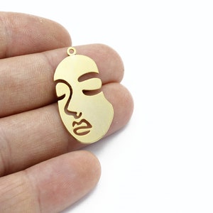 24k Gold Plated Abstract Face Charm, Face Pendant, Outline Face Earrings, Face Silhouette Jewelry, Laser Cut Findings, 18x32mm, SH-2763