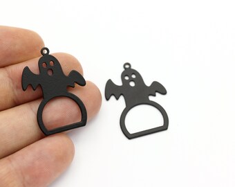 Colgante fantasma chapado en negro, amuletos fantasma, amuletos espeluznantes, joyería de Halloween chapada en negro, pendientes fantasma, hallazgos de latón, 23x31 mm, SH-1494