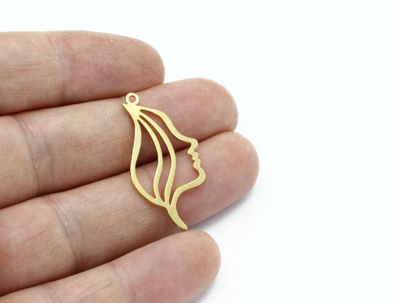 Colgante de silueta de rostro de mujer chapado en oro de 24k 