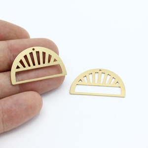 6 Pcs Raw Brass Half Round Charm, Sun Semi Circle Connector, D Shape Pendant, Earring Connector, Jewelry Supplies, 18x30mm, SH-2434
