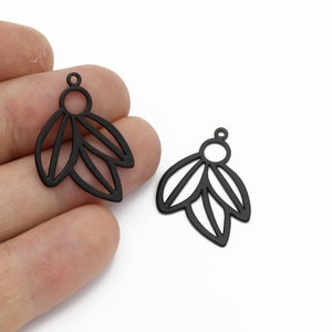 Black Plated Leaf Earrings, Branch Pendant, Leaf Connector, Black Plated Herb Jewelry, Flower Jewelry, Laser Cut Findings, 20x28mm, SH-2038