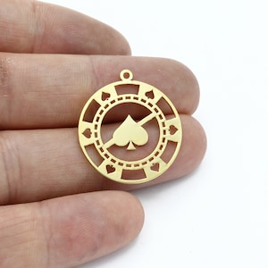 Pingente de moeda de pôquer redondo banhado a ouro 24k, amuletos de Las Vegas, medalhão de espadas, amuleto de cassino, colar de moedas de pôquer, resultados cortados a laser, SH-3274