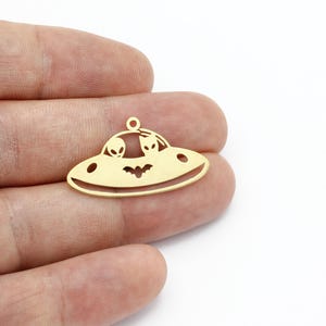 Raw Brass Spaceship Pendant, UFO Alien Charm, UFO Alien Pendant, Spacecraft Alien Necklace, Laser Cut Findings, 19x30mm, SH-3353