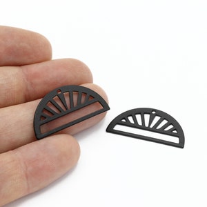 2 Pcs Black Plated Half Round Charm, Sun Semi Circle Connector, D Shape Pendant, Earring Connector, Jewelry Supplies, 15x30mm, SH-2369
