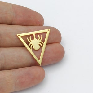 24k Gold Plated Spider Pendant, Triangle Spider Connector, Halloween Earrings, Spooky Charms, Halloween Findings, Jewelry Supplies, SH-2018