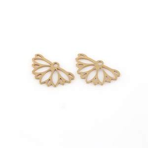 6 Pcs Raw Brass Flower Charms, Flower Earrings, Brass Flower Pendant, Earring Findings, Jewelry Supplies, 13x21mm, SH-958