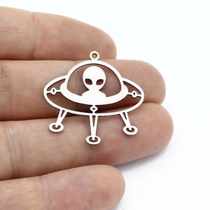 Stainless Steel Spaceship Charms, UFO Alien Pendant, Spacecraft Alien Charm, Space Travel Jewelry, Laser Cut Findings, 29x30mm, SH-2995