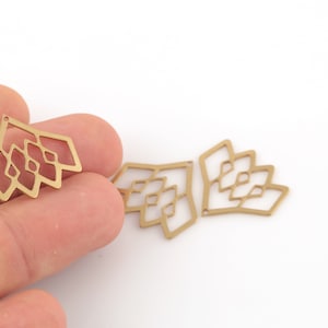 6 Pcs Raw Brass Flower Charms, Flower Earrings, Brass Geometric Connector, Earring Findings, Jewelry Supplies, 21x22mm, SH-948