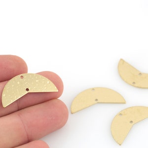 2 Pcs Raw Brass Half Moon Connector, Hammered Moon Earrings, 2 Holes Half Moon Pendant, Stamping Blanks, Jewelry Supplies, 11x31mm, SH-568