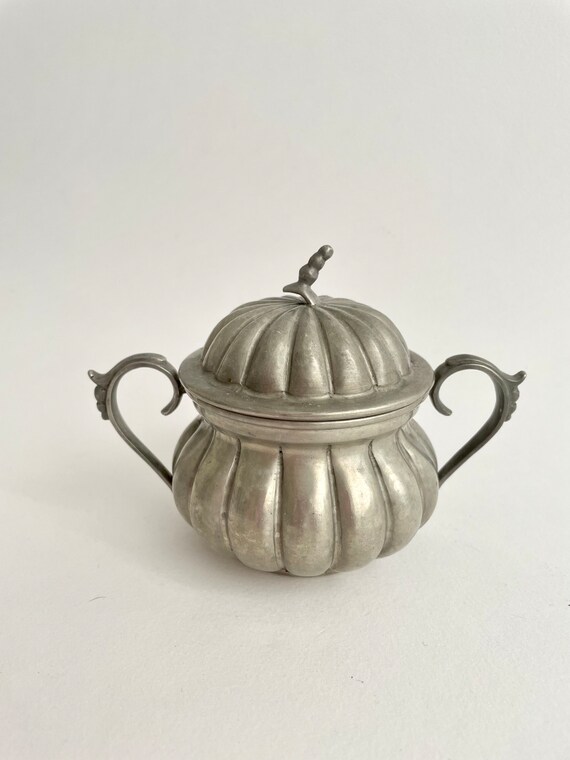 アールヌーヴォー　ピューターポット3点セット アールヌーヴォー ピューターポット3点セット