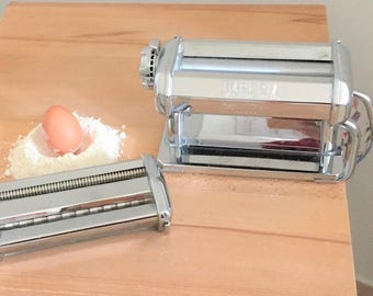 Machine for making fresh homemade pasta / IMPERIA type LUSSO SP 150