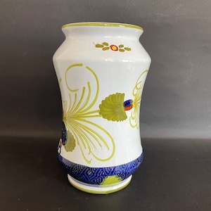 Hand painted Italian artistic ceramic flower vase - H 20 cm / Faenza majolica with carnation motif / Italian vintage craftsmanship