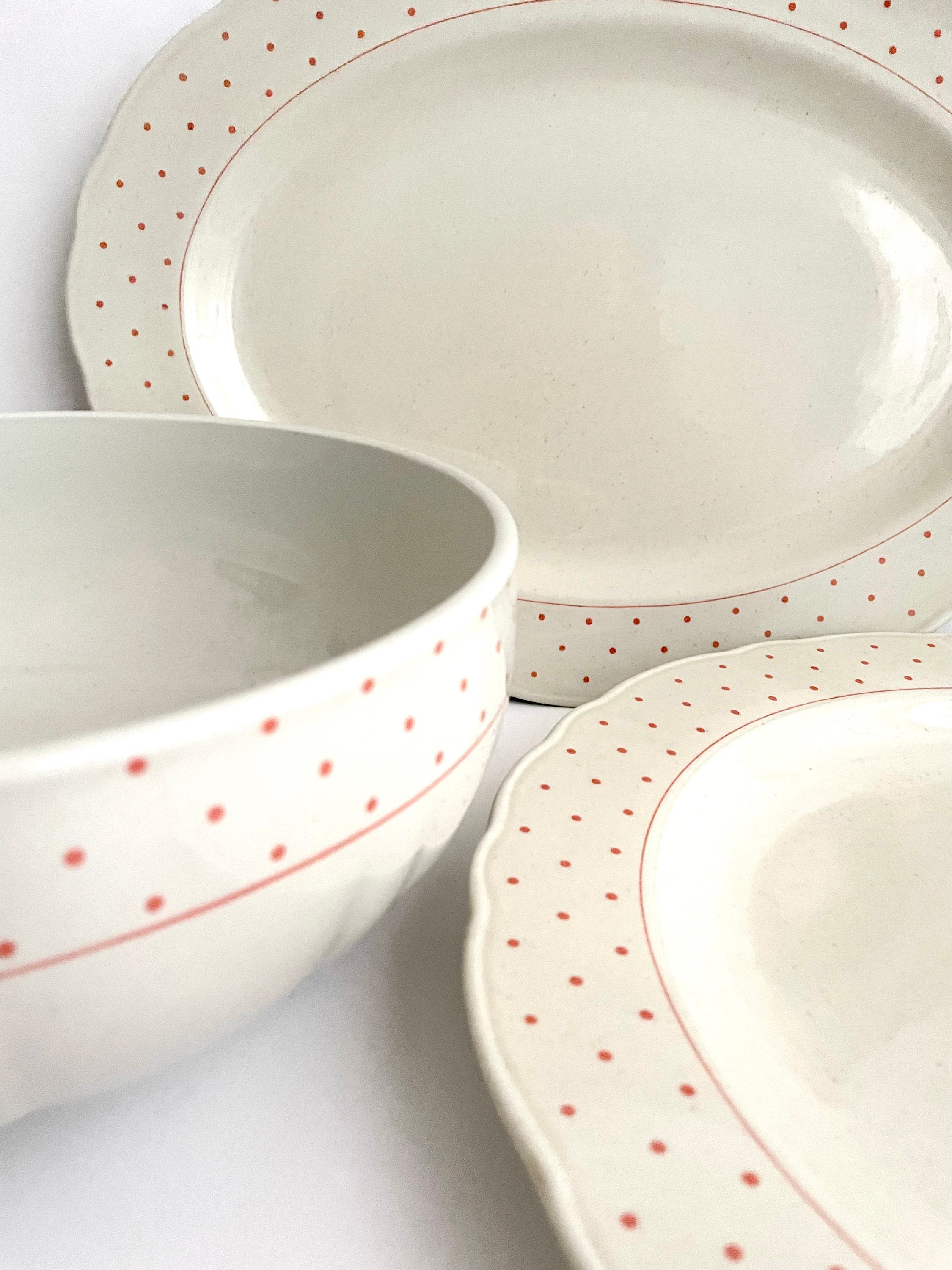Richard Ginori 1960s White Porcelain Dinner Service With Red
