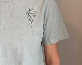 Floral Embroidered Tshirt || Embroidered Tshirt || Floral Tshirt || Comfort Colors Tshirt || Gift For Her