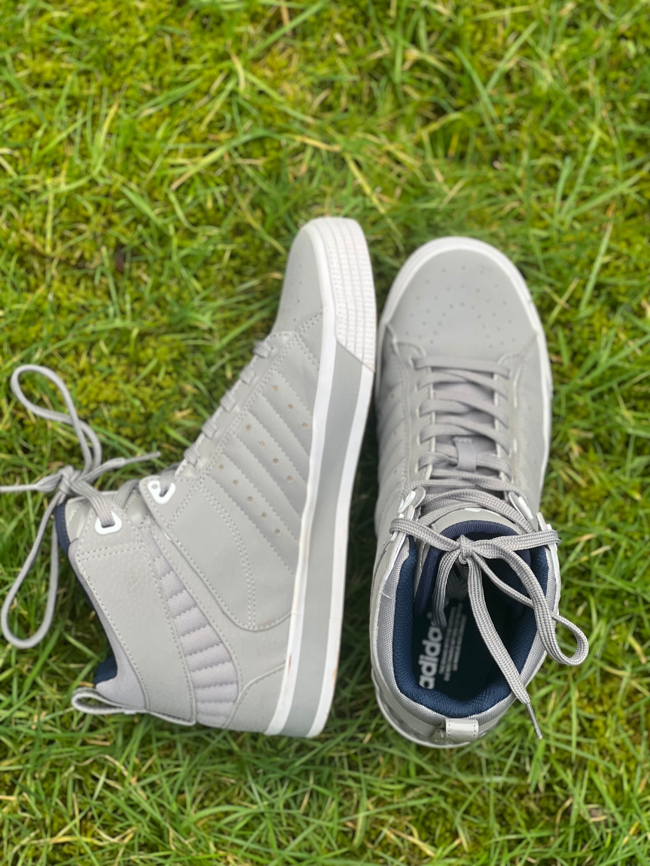 adidas freemont grise