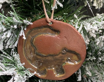 Alligator Ornament- green on exposed brown clay