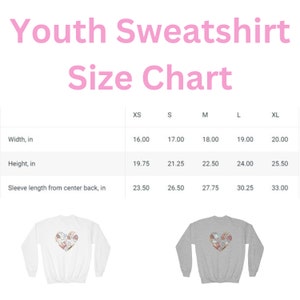 K&ouml;nnte beinhalten: Gr&ouml;&szlig;entabelle f&uuml;r Jugend-Sweatshirts mit Ma&szlig;en in Zoll f&uuml;r die Gr&ouml;&szlig;en XS, S, M, L und XL. Die Tabelle zeigt die Breite, H&ouml;he und &Auml;rmell&auml;nge vom R&uuml;ckenmittelpunkt.