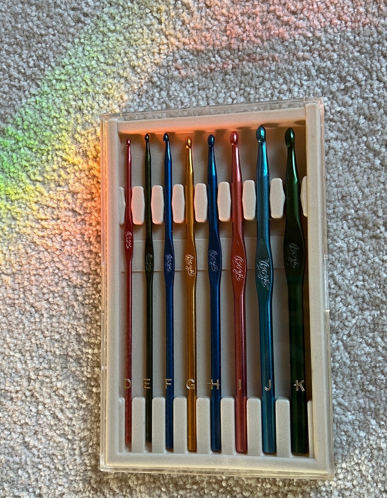 Vintage Boye Crochet Hook Set of 8, Range of Sizes. USA Made. Aluminum Diana Hooks Etsy