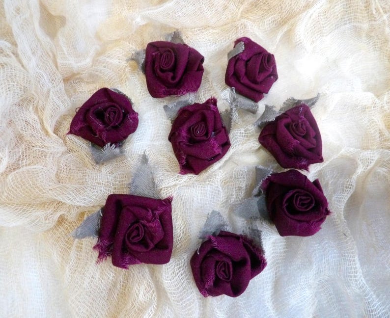 8 Hand Crafted Rolled Cloth Roses Sewing Crafts Barrettes Headband Bag ...