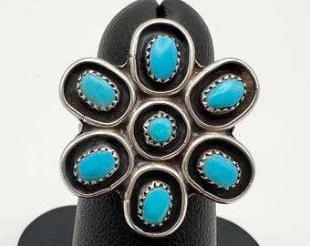 Vintage Zuni flower shaped turquoise and sterling ring size 6.5