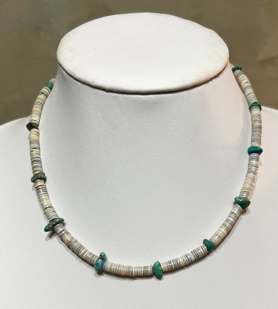 Irregular Shaped Turquoise Native American Navajo Sterling Silver Shell Bracelet Irregular Shaped Turquoise Native American Navajo Sterling Silver Shell Bracelet