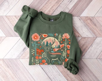 Vintage Deer Sweatshirt, Scandinavian Folk Art Sweater, Stag Crewneck, Cottagecore Shirt, Wildlife Sweatshirt, Reindeer Shirt