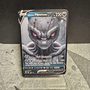 Carte Fan-Art Pokémon Horreur personnalisée Mewtwo