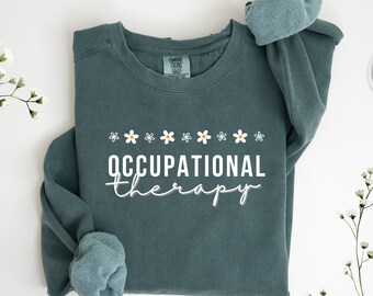 Bluza z kapturem Comfort Colors® do terapii zajęciowej, koszulka OT, sweter terapeuty zajęciowego, prezent dla absolwenta z okrągłym dekoltem, prezent dla terapeuty zajęciowego
