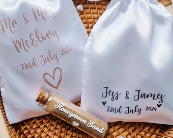 Honeymoon sand, wedding gift, honeymoon present, evening guest gift, wedding presents, bride to be gift, hen party gift, personalised gift