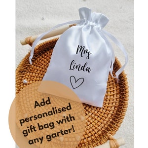 Personalised Garter gift set, wedding gift for bride, something blue, wedding garter, personalised gifts, wedding gift bags zdjęcie 3