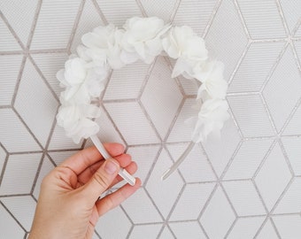 White Satin Bow Flower Girl or Bridesmaid Hairband - Etsy display picture 1
