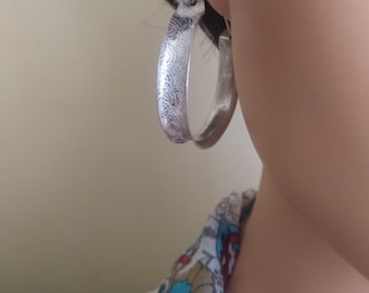 Gehämmerte Sterling Silber Hoop Ohrringe, Handwerker Boho Schmuck Geschenk