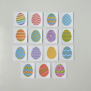 30 tarjetas de memoria para combinar huevos de Pascua, imprimibles, juego de combinación de rompecabezas de Pascua, aritmética temprana, reconocimiento de patrones, entrenamiento cerebral, niños pequeños