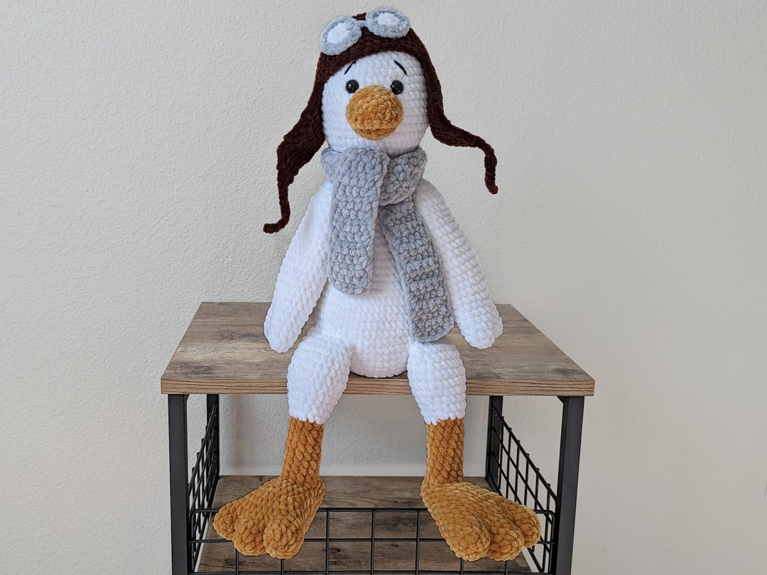 Handmade Crochet Soft Goose Toy, Amigurumi Geese, Stuffed Plush Goose
